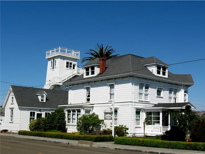 Weller House, Fort Bragg, California