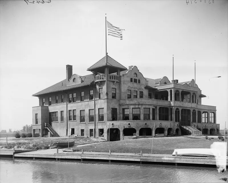 Toledo Yacht Club, Toledo, Ohio