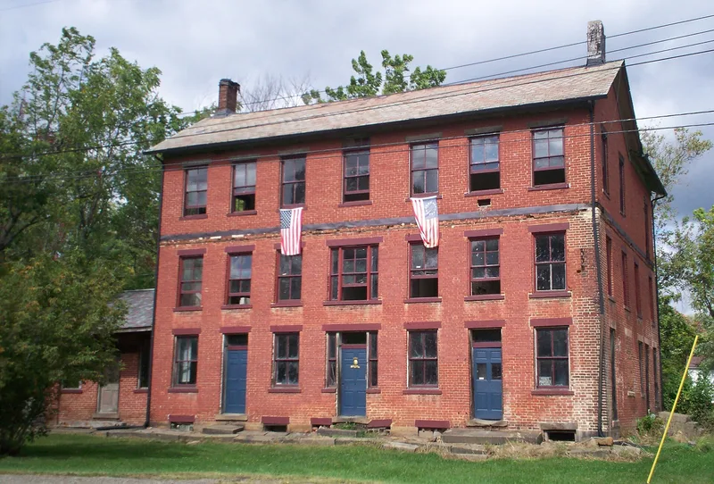 Palmyra Center Hotel, Palmyra, Ohio