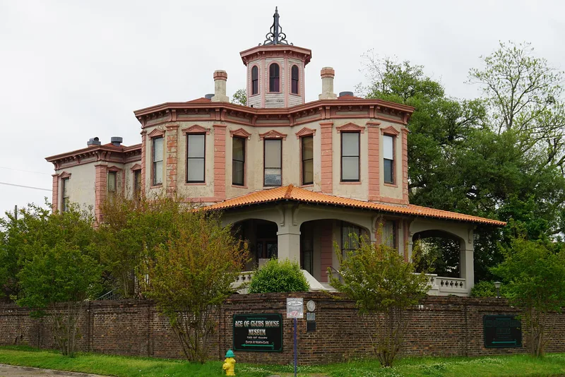 Draughn-Moore House, Texarkana, Texas