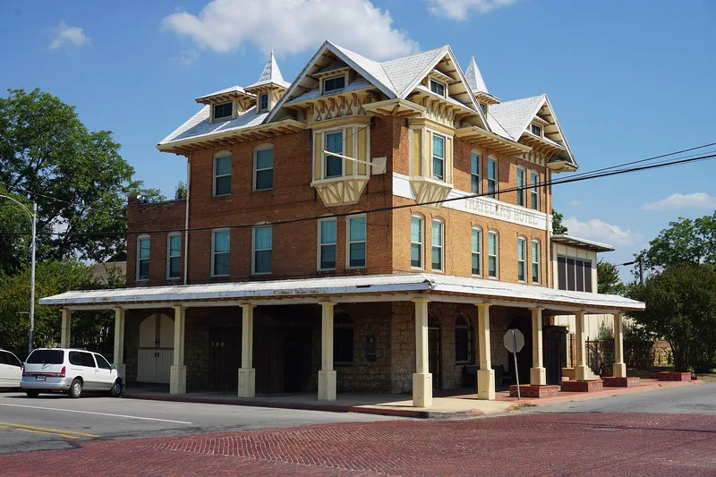 Kohl, Ernst Martin, Building, Denison, Texas