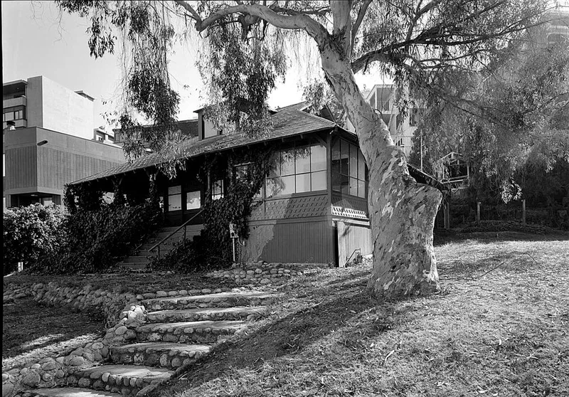 Red Rest and Red Roost Cottages, La Jolla, California