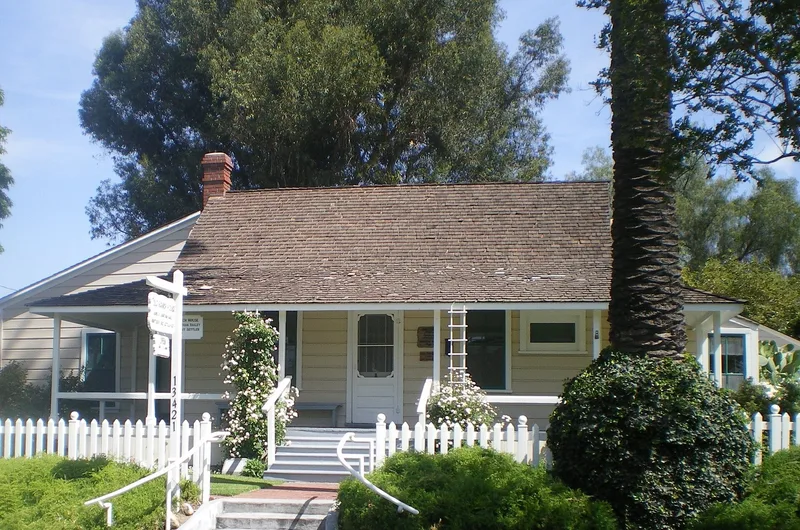 Bailey, Jonathan, House, Whittier, California