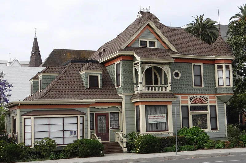 Howe-Waffle House and Carriage House, Santa Ana, California