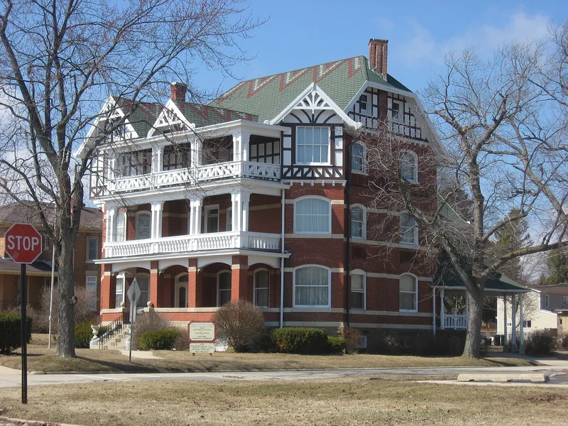 Shiloh House, Zion, Illinois