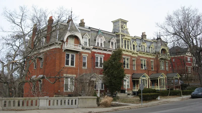 Mills' Row, Cincinnati, Ohio