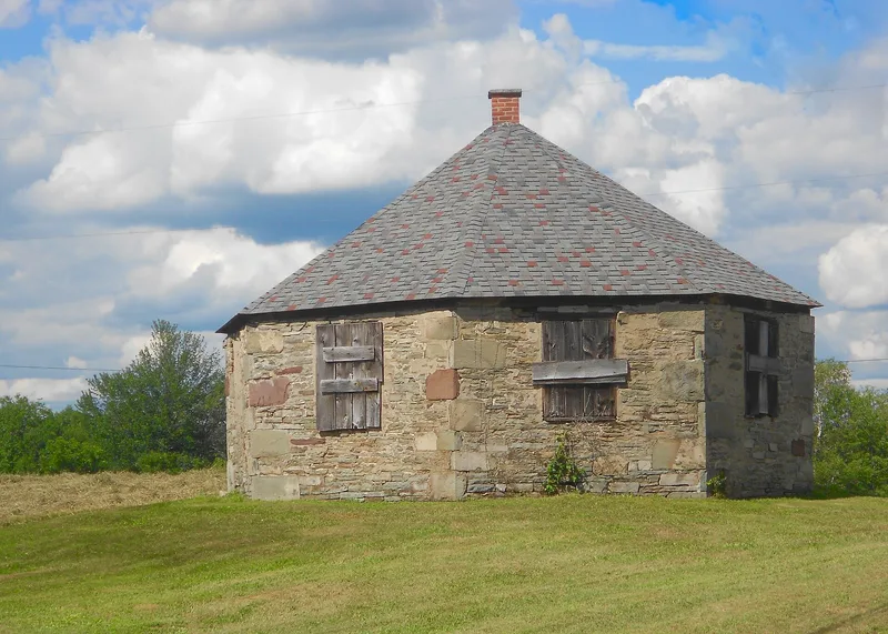 Octagon Stone Schoolhouse, South Canaan, Pennsylvania