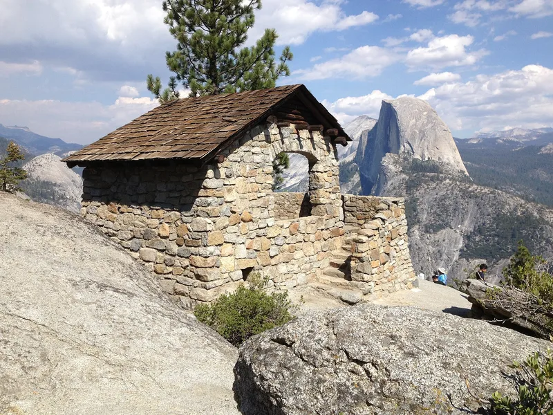 Glacier Point Trailside Museum, El Portal, California