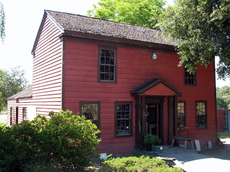 Llano Road Roadhouse, Sebastopol, California