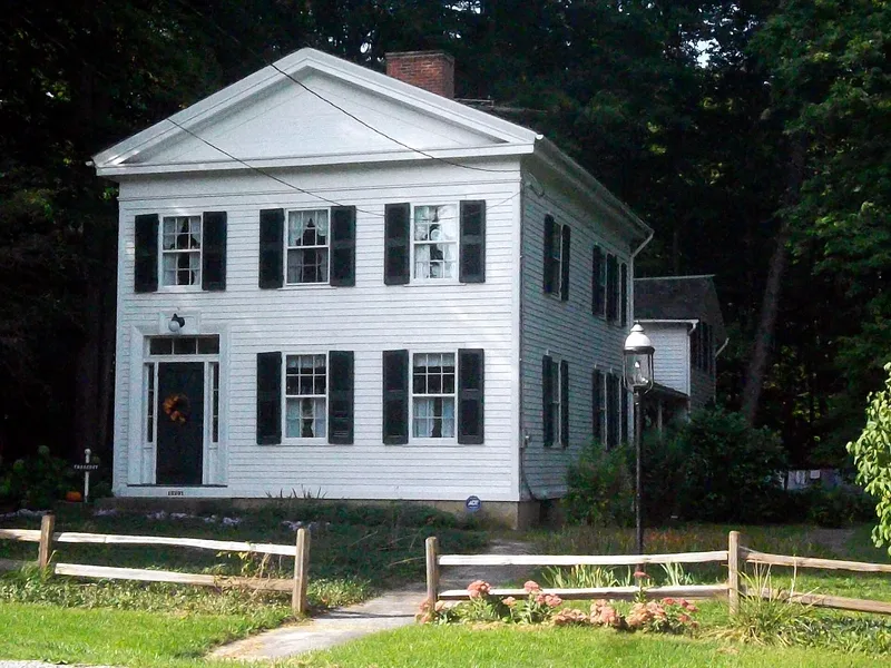 Starr-Truscott House, Birmingham, Ohio