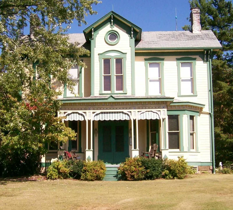 Barnett-Criss House, Cambridge, Ohio