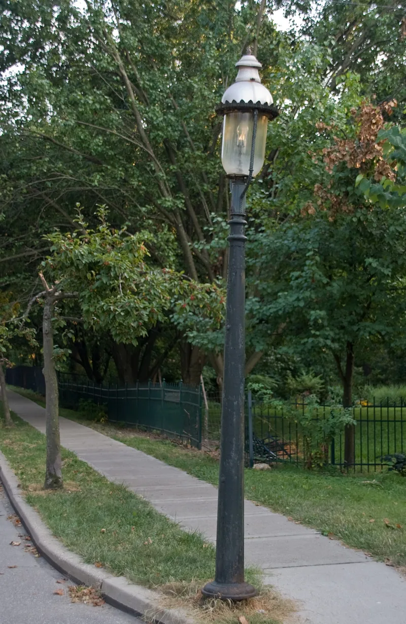 Cincinnati Street Gas Lamps, Ohio