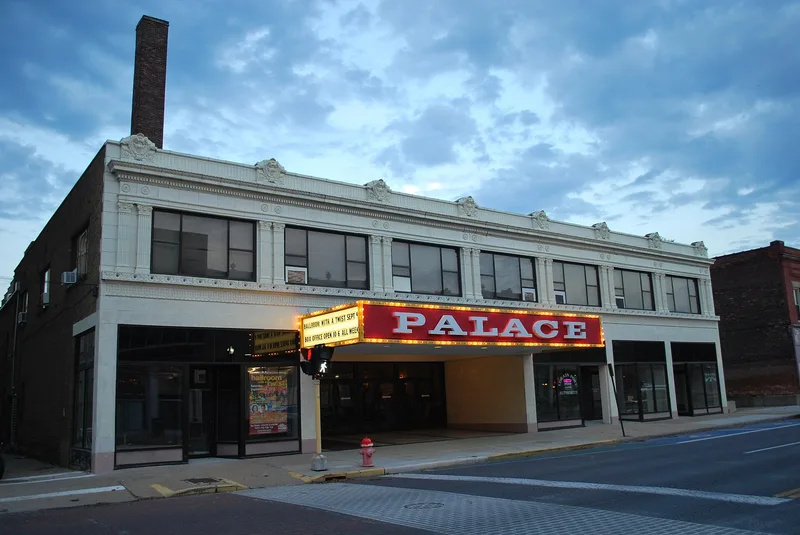 Palace Theatre Building, Lorain, Ohio
