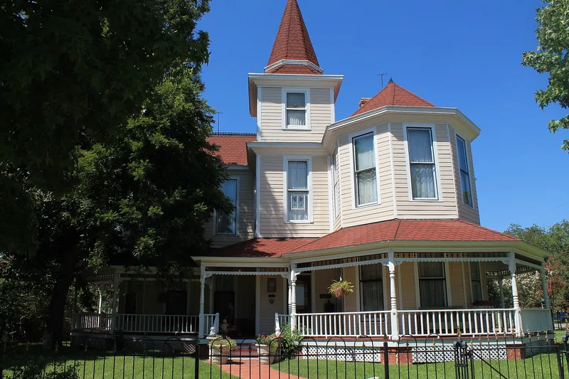 Randlett House, Lancaster, Texas