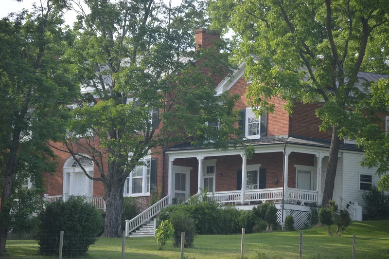 Chapel Hill, Mint Spring, Virginia