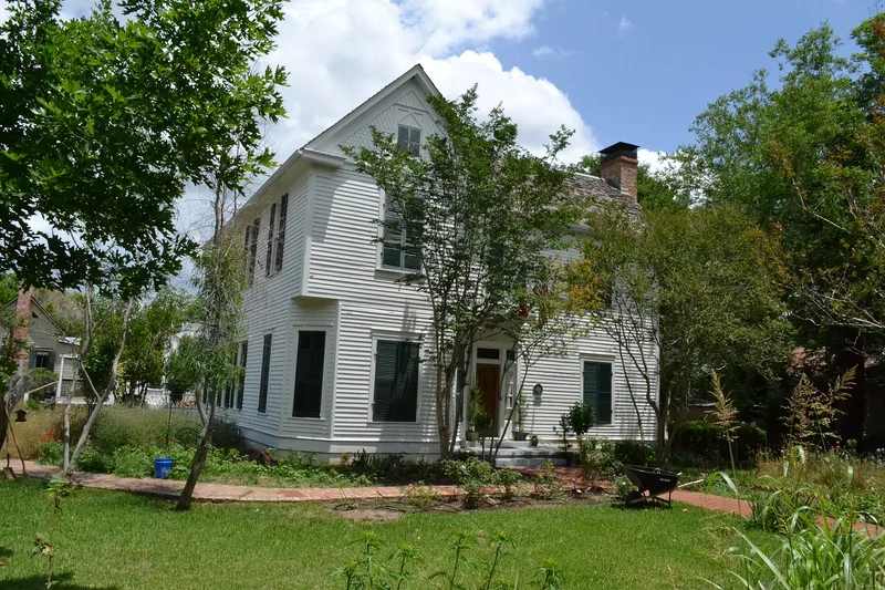 Hall-Sayers-Perkins House, Bastrop, Texas