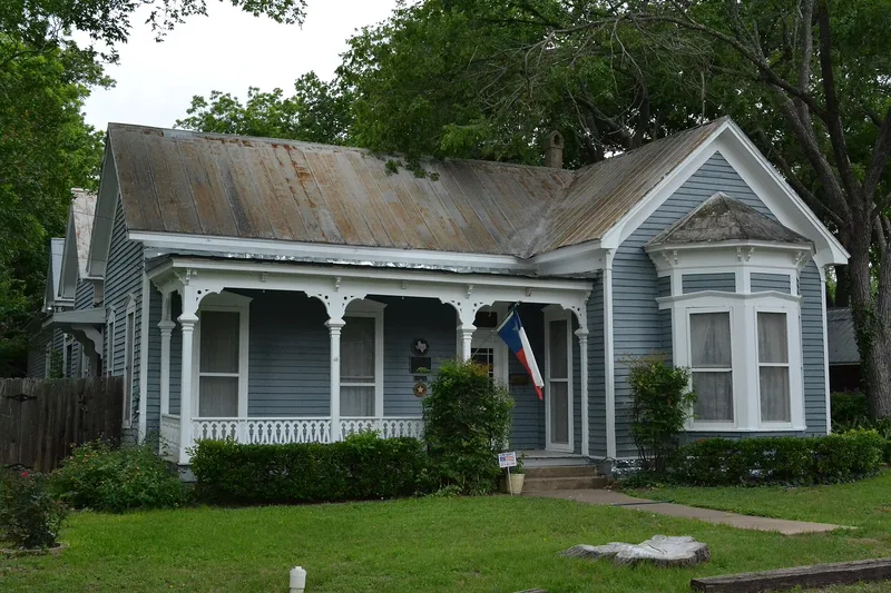 House at 806 Jefferson, Bastrop, Texas