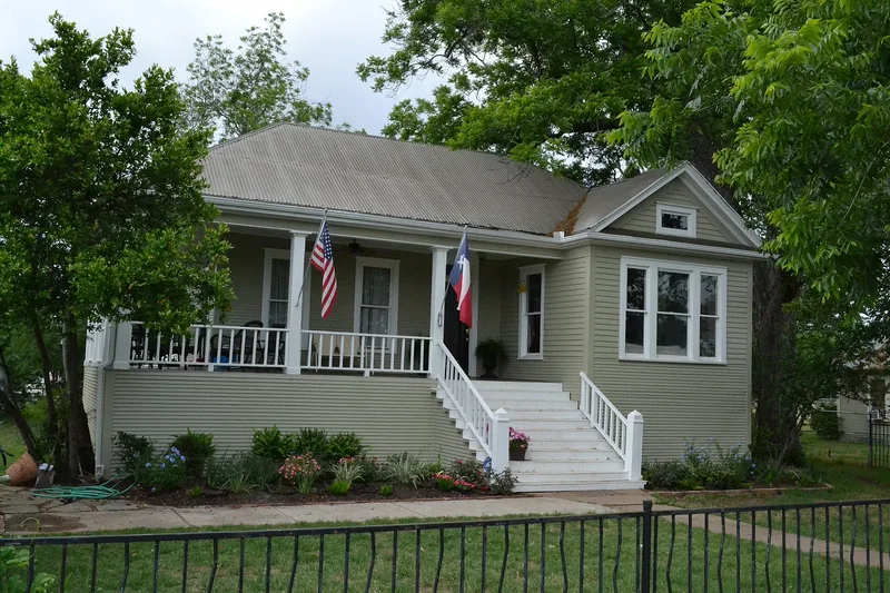 Kerr, Beverly and Lula, House, Bastrop, Texas
