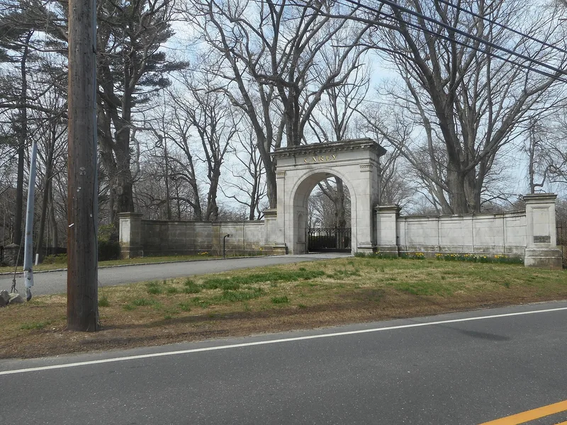 Woolworth Estate, Glen Cove, New York