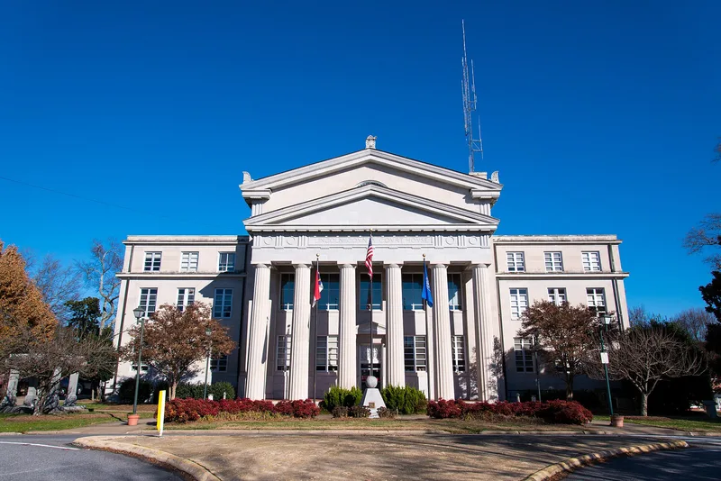Lincoln County Courthouse, Lincolnton, North Carolina