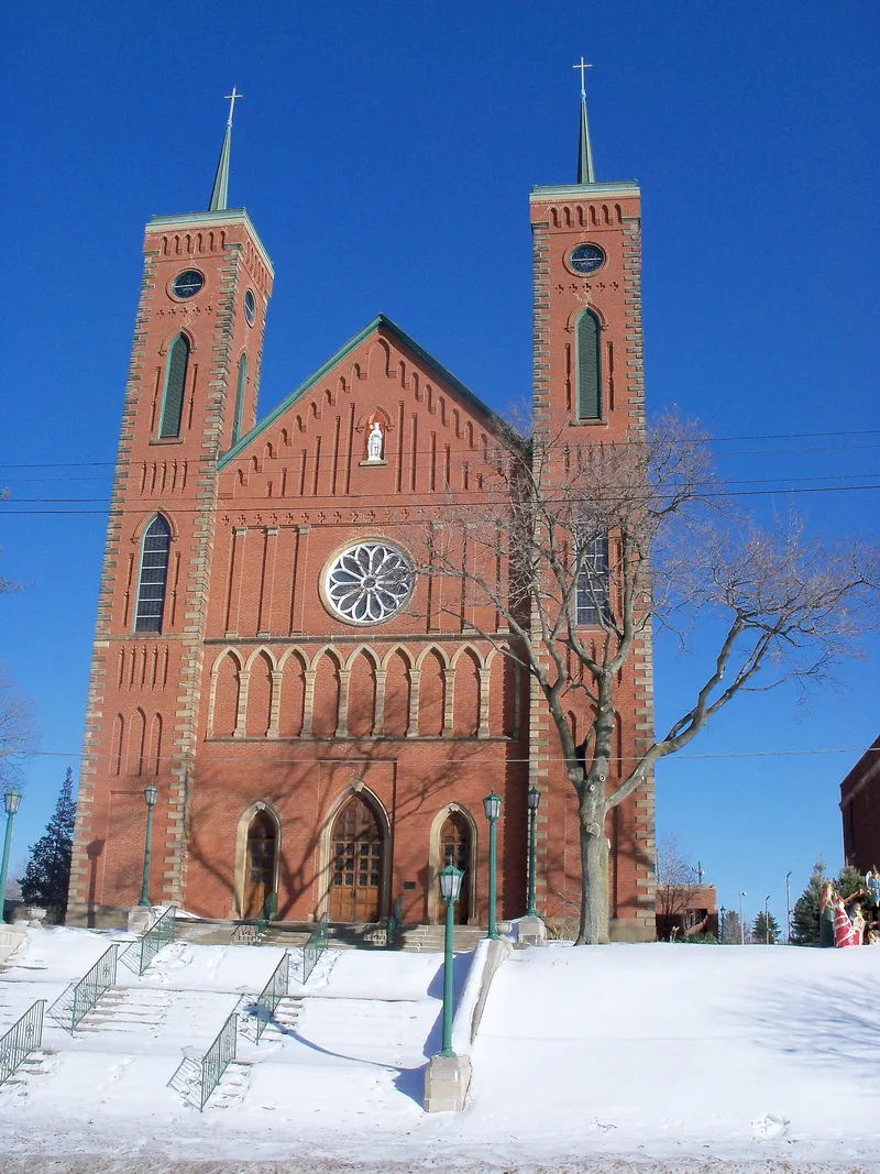 St. Louis Church, Louisville, Ohio