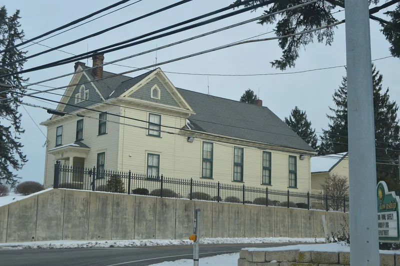 Bath Township Hall, Bath Center, Ohio