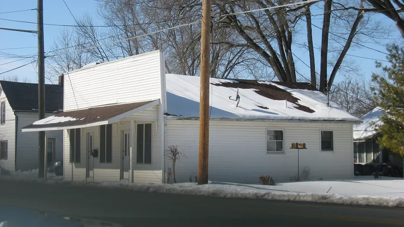 Washington Township Voting Hall, Amlin, Ohio