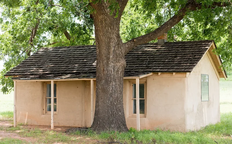 Doan's Adobe House, Odell, Texas