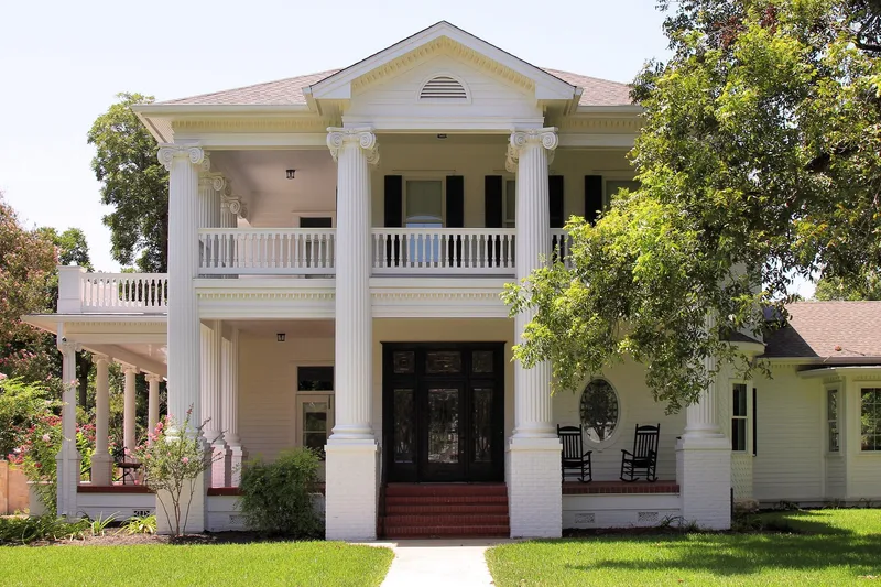 University Avenue-Elm Street Historic District, Texas