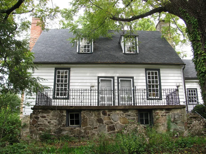 Fairfax Arms, Colchester, Virginia