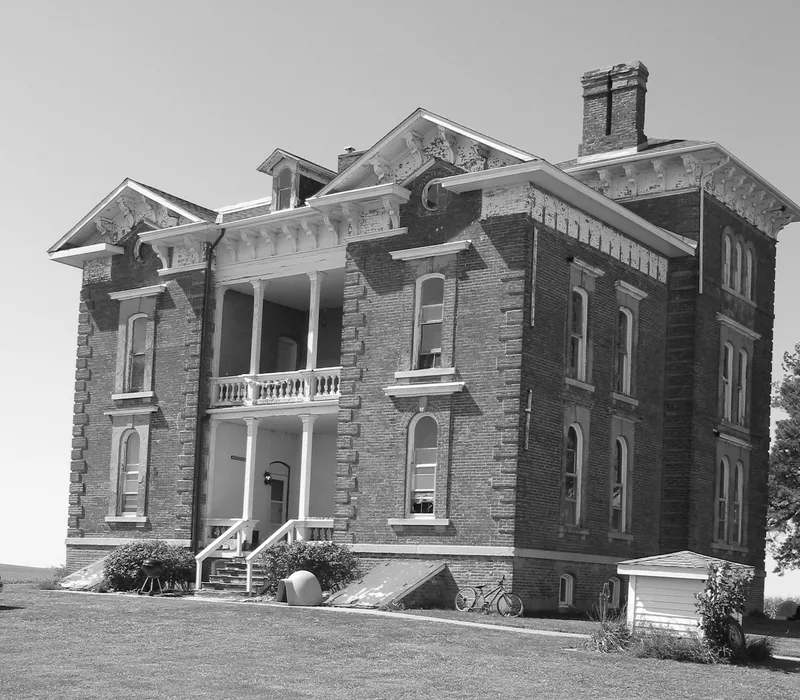 Duncan Manor, Towanda, Illinois