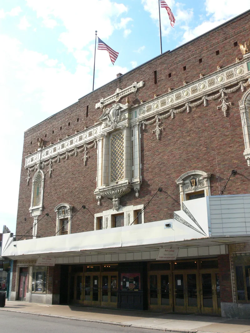 Byrd Theatre, Richmond (Independent City), Virginia