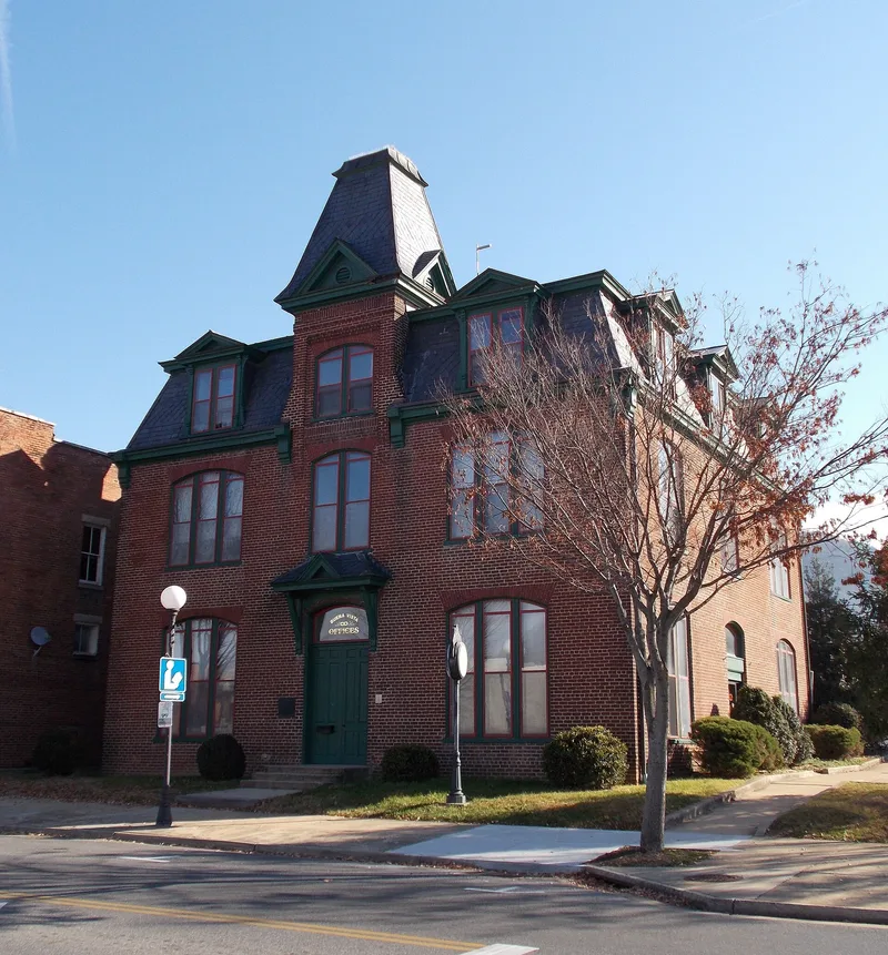 Old Courthouse, Buena Vista (Independent City), Virginia