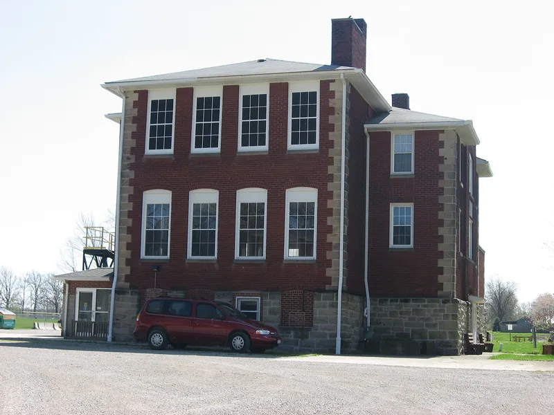 Huntington Public School, Wellington, Ohio