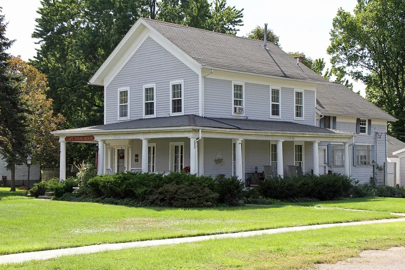 Young, Capt., House, Vermilion, Ohio