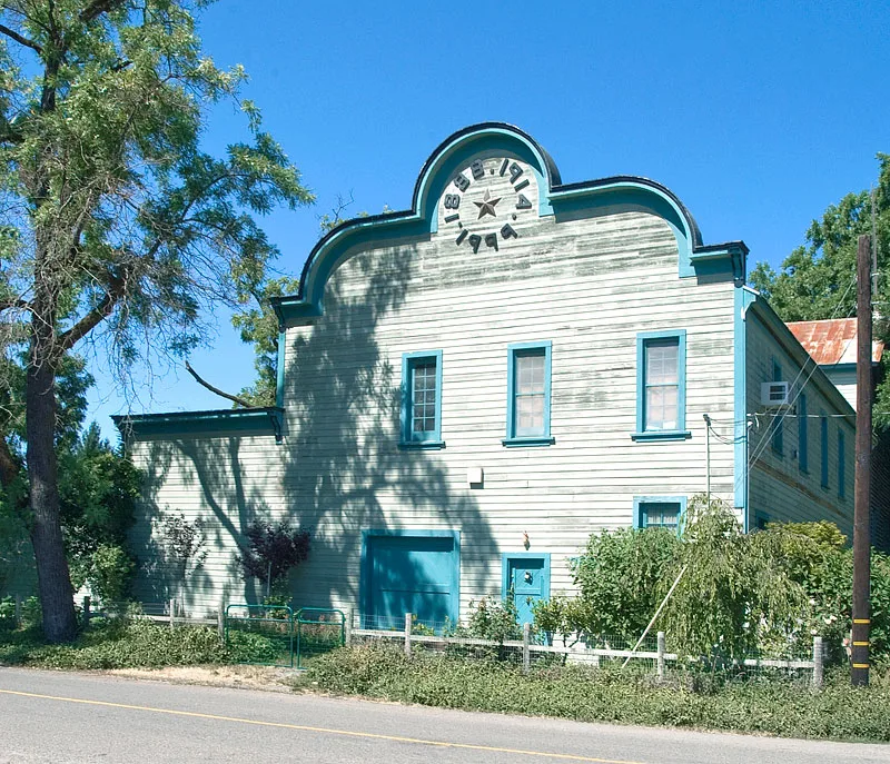 Round Valley Flour Mills, Covelo, California