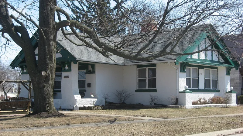 Zion Chapter House, Zion, Illinois