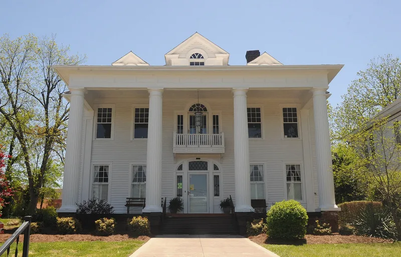 McElwee Houses, North Carolina
