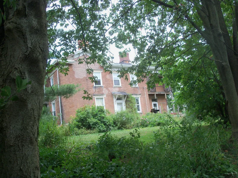 Hamilton-Ickes House, Adena, Ohio