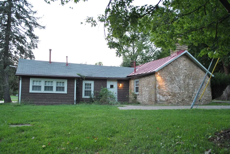 Dustin Cabin, Granville, Ohio