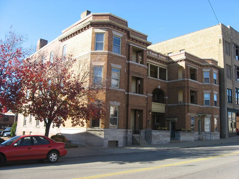 Adena Court Apartments, Zanesville, Ohio