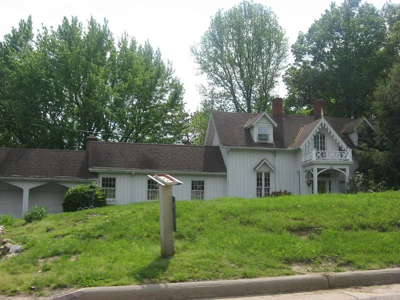 Sheridan House, Somerset, Ohio