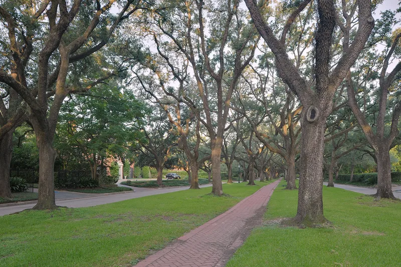 Broadacres Historic District, Texas