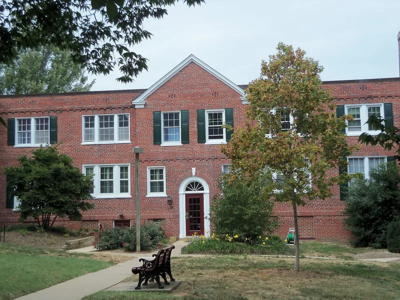 Colonial Village, Arlington, Virginia