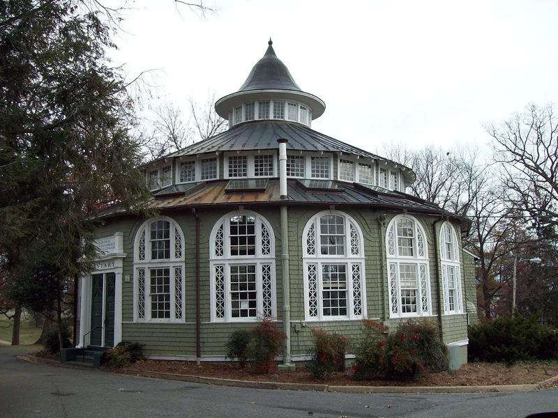 Aviary, Lynchburg (Independent City), Virginia