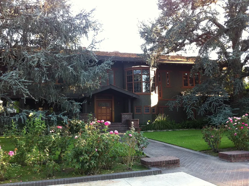 Bolton, Dr. W. T., House, Pasadena, California
