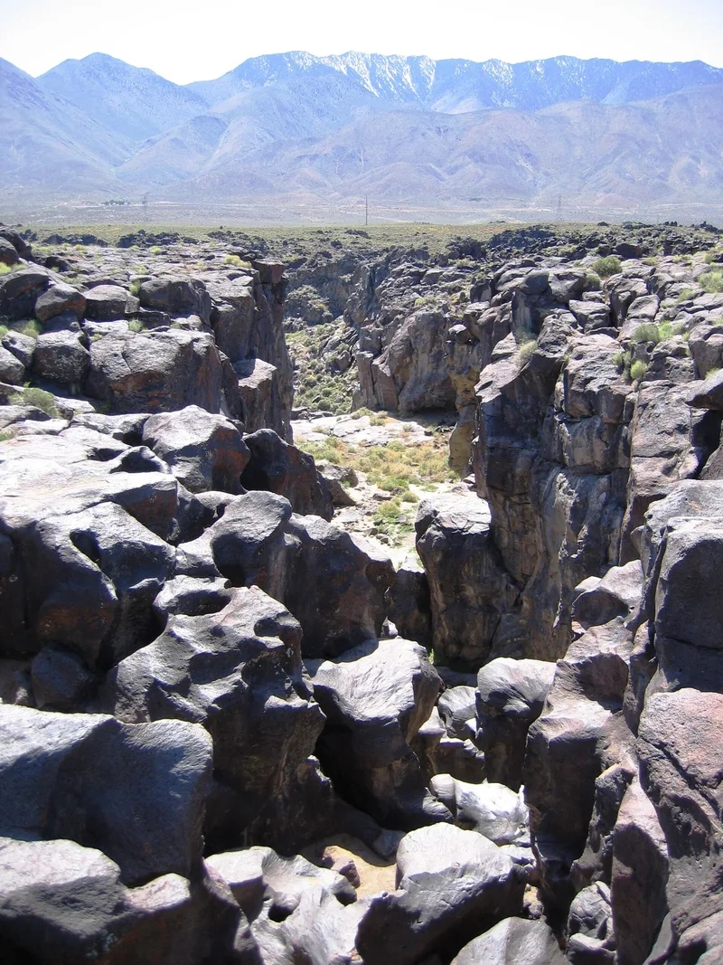 Fossil Falls Archeological District, Little Lake, California