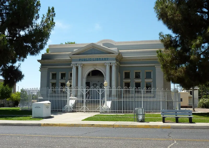 Kern Branch, Beale Memorial Library, Bakersfield, California