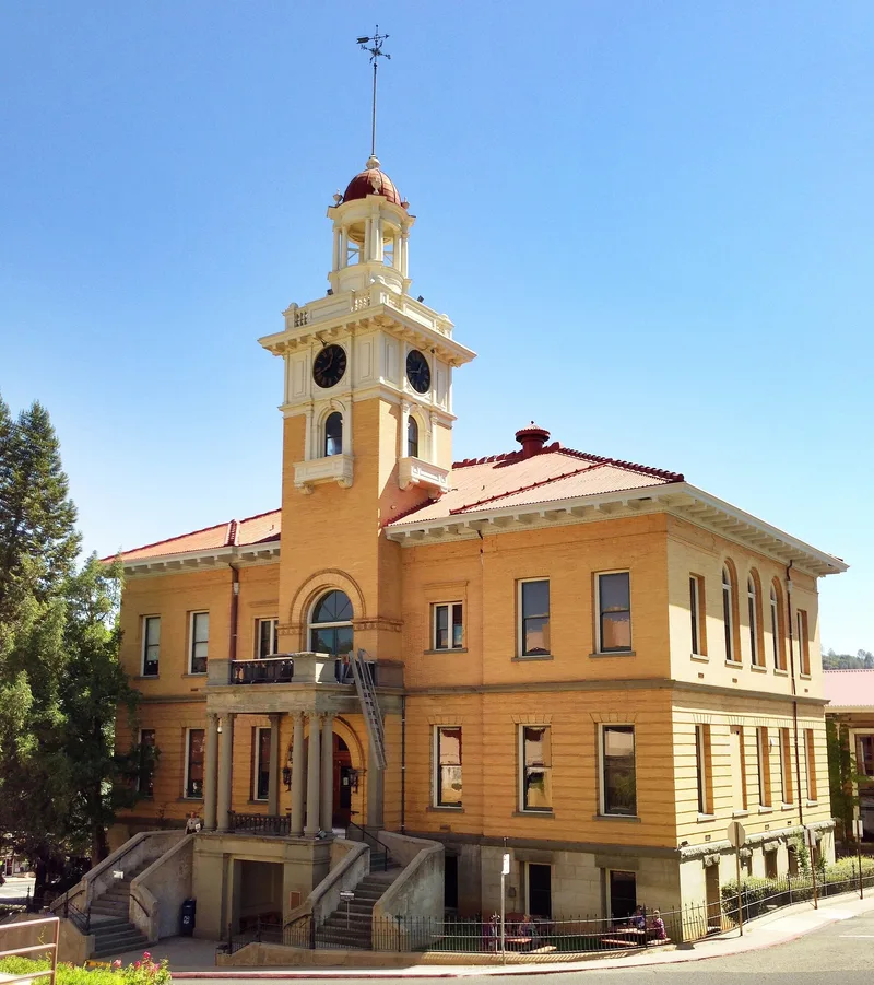 Tuolumne County Courthouse, Sonora, California