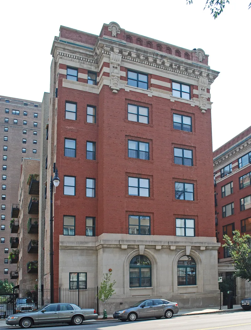 St. Luke's Hospital Complex, Chicago, Illinois